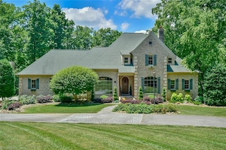 2547 Beechwood Dr, Asheboro, NC 27205