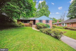 1305 Woodside Pkwy, Silver Spring, MD 20910