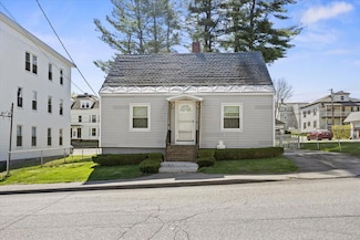 33 State St, Biddeford, ME 04005