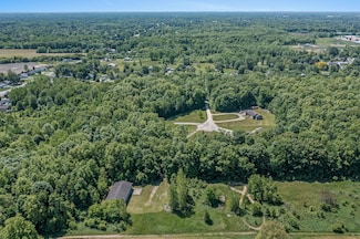 5429 Hopkins Rd, Flint, MI 48506