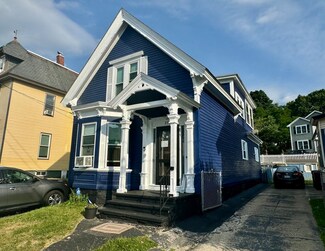 208 Westford St, Lowell, MA 01851