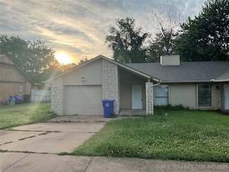 4805 S Gum Ave, Broken Arrow, OK 74011
