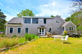 62 Otis Bassett Rd, Vineyard Haven, MA 02568