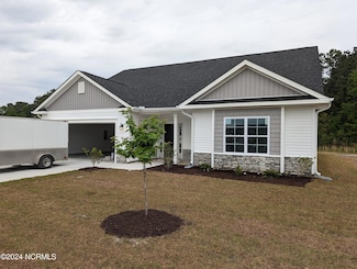 602 Central Park Way, Richlands, NC 28574