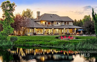 547 W Water Grove Dr, Eagle, ID 83616