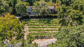 11510 Summit Wood Rd, Los Altos Hills, CA 94022