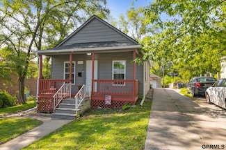 4709 Burdette St, Omaha, NE 68104