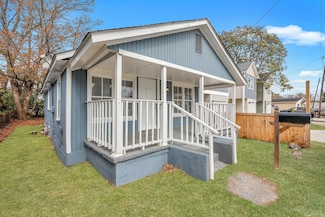 1984 Hugo Ave, North Charleston, SC 29405