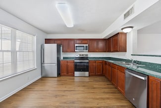 354 Arapaho Dr, Murfreesboro, TN 37128