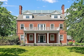 23 Lewis Rd, Concord, MA 01742
