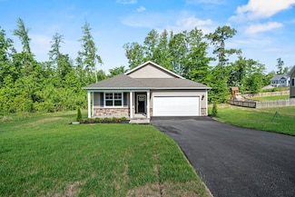 11 River Oak Dr, Staunton, VA 24401