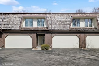 1525 Winnetka Rd Unit 1525, Glenview, IL 60025