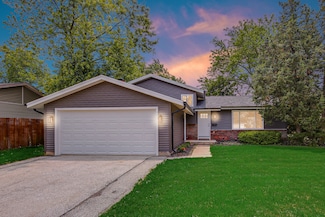 5191 Newport Dr, Oak Forest, IL 60452