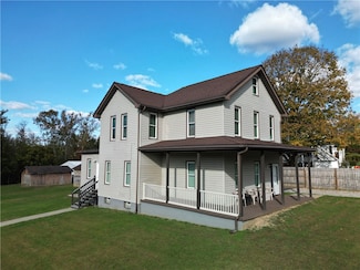 19 Old Monongahela Pike, Eighty Four, PA 15330