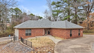 303 W Woodruff Ave, Sherwood, AR 72120