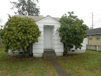11017 47th Ave SW, Lakewood, WA 98499