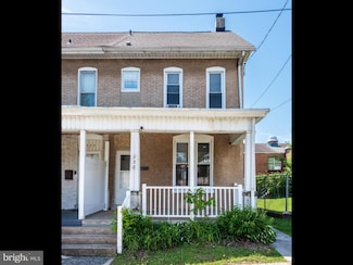 556 W Walnut St, Pottstown, PA 19464