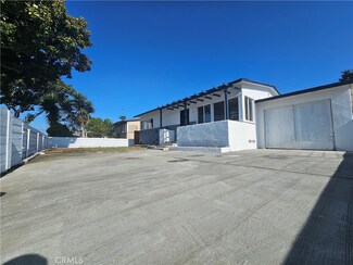 715 E 103rd St, Los Angeles, CA 90002