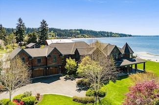5848 Mutiny Bay Rd, Freeland, WA 98249