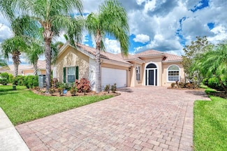5835 Benevento Dr, Sarasota, FL 34238