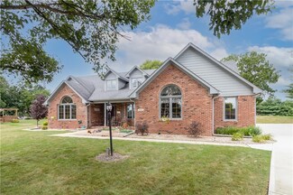 3710 S Stone Way, New Palestine, IN 46163