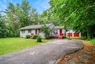 92 Ten Lots Rd, Fairfield, ME 04937
