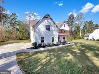 165 Durham Estates Dr, Sharpsburg, GA 30277