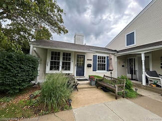 41781 Onaway Dr, Northville, MI 48167