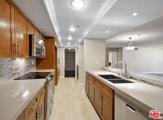 10660 Wilshire Blvd Unit 705, Los Angeles, CA 90024