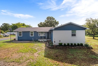 38230 Baker Ln, Wister, OK 74966