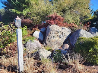 18 Colonial Square, Peterborough, NH 03458