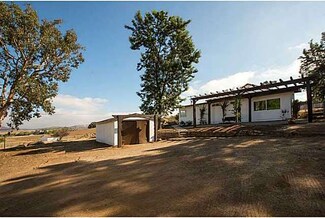 17045 El Sol Rd, Ramona, CA 92065