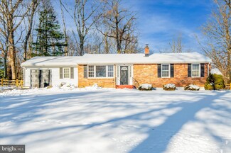 2703 Kenneth Ln, Wilmington, DE 19810