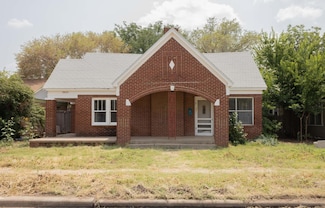 1903 17th St, Lubbock, TX 79401