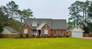 6005 Westlake Dr, Tifton, GA 31794