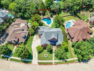 808 Country Club Dr, Rockwall, TX 75032