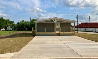 700 E Pecan, Granger, TX 76530
