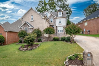 15 Bristol Ct, Little Rock, AR 72211