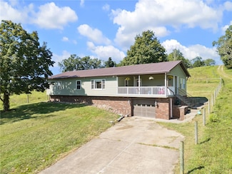 189 Lake Lynn Rd, Lake Lynn, PA 15451