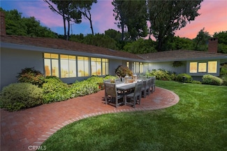 8 Quail Ridge Rd S, Rolling Hills, CA 90274