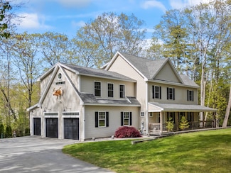 64 Old Kings Hwy, Ogunquit, ME 03907