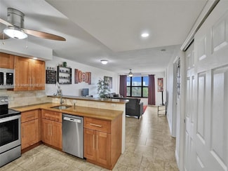 2304 S Cypress Bend Dr Unit 712, Pompano Beach, FL 33069