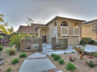 39611 Canyon Heights Dr, Fremont, CA 94539