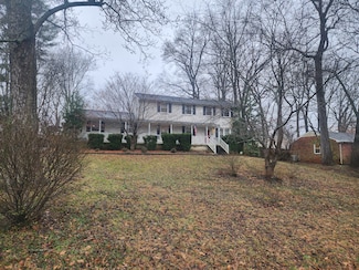 108 Nottingham Place, Clarksville, TN 37042
