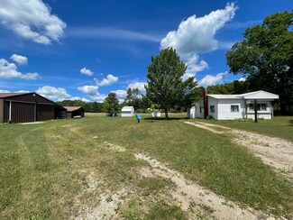 16180 Peters Farm Rd, Irons, MI 49644