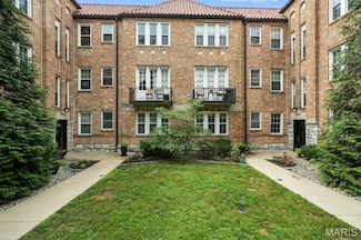 7530 Cromwell Dr Unit 1S, Saint Louis, MO 63105