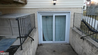 8515 Preakness Place, Gainesville, VA 20155