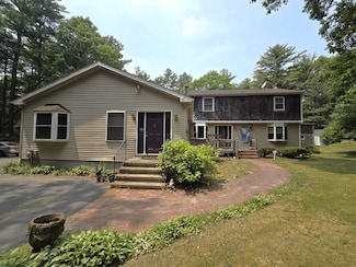 88A Colby Dr, Halifax, MA 02338