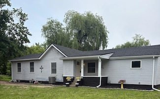 2316 N Cedar Rd, Fowlerville, MI 48836