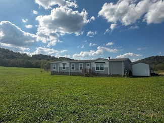 3265 Chaumount Rd, Park City, KY 42160